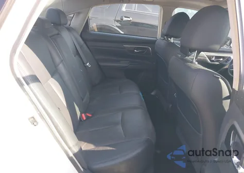 2013 Nissan Altima 3.5 Sl z USA, uszkodzony, nr VIN 1N4BL3AP6DC105309